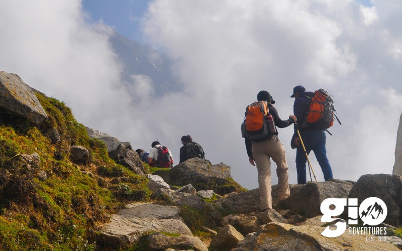 public/images/products/19-2nd-day-trek-start-from-triund-to-lakagot.jpg